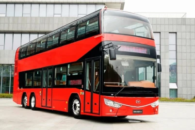 Modelo Real na Vida Real - SingleDecker
